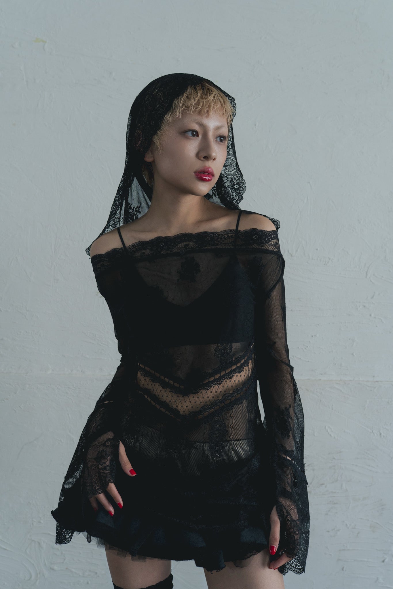 Veil Off-shoulder Dress(Black)