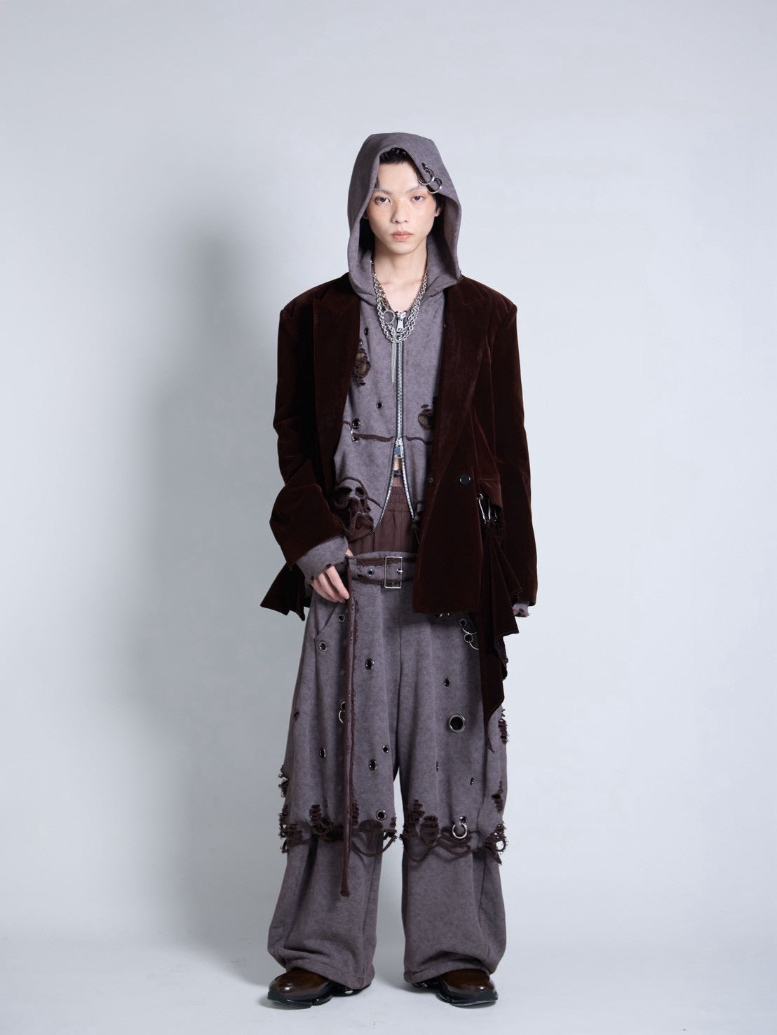 【9月下旬】Carabiner Hoodie(Brown)