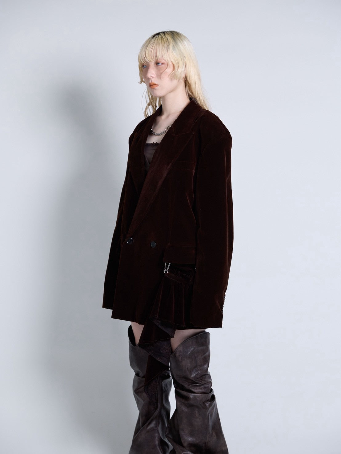 【9月下旬】Velvet Tailored Jacket(Brown）＜店頭予約＞