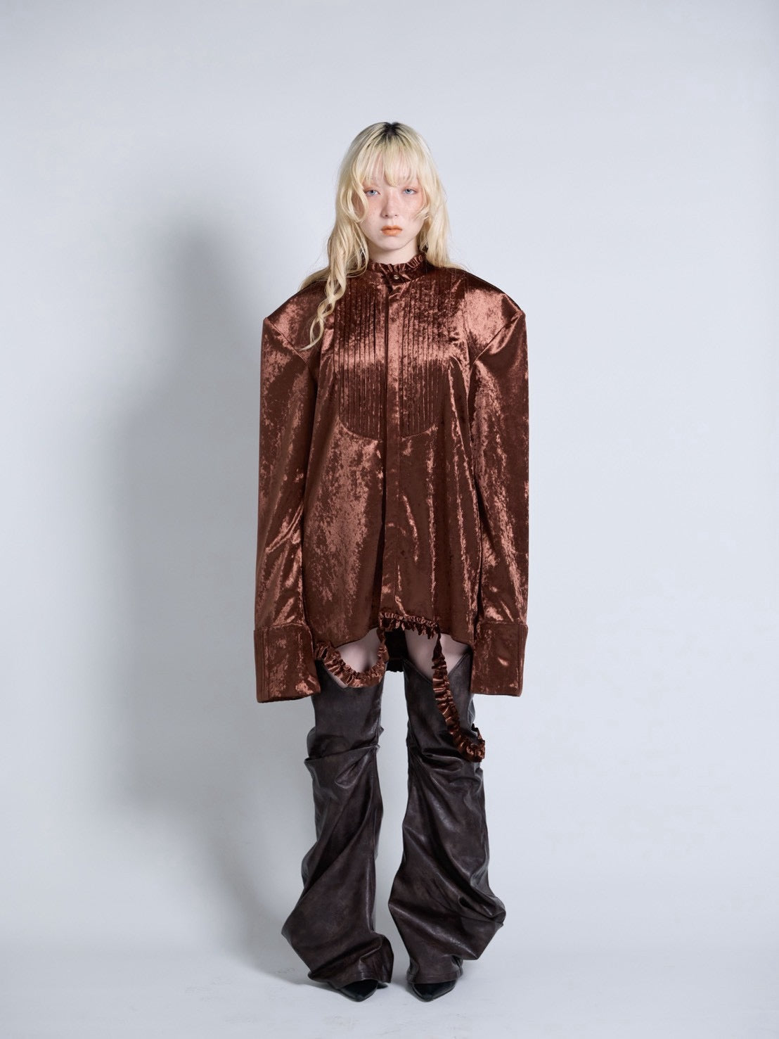 Curve Leather Leg Cover(Brown)