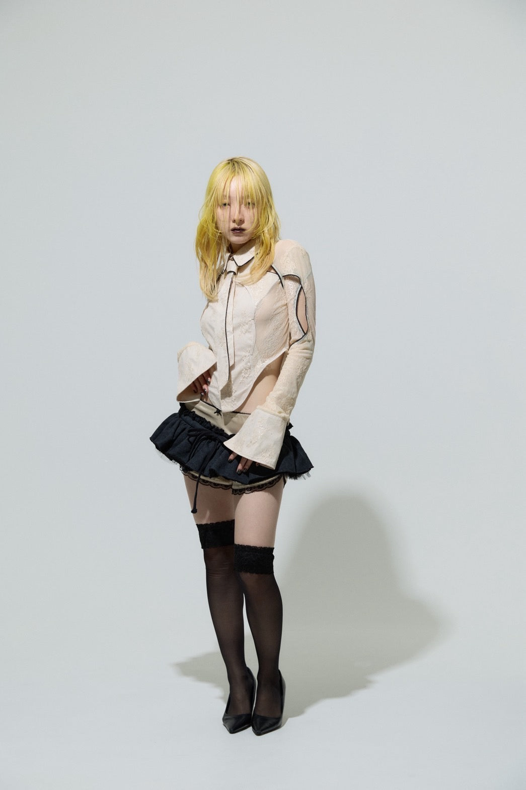 Classic Lace Shirt(Beige)