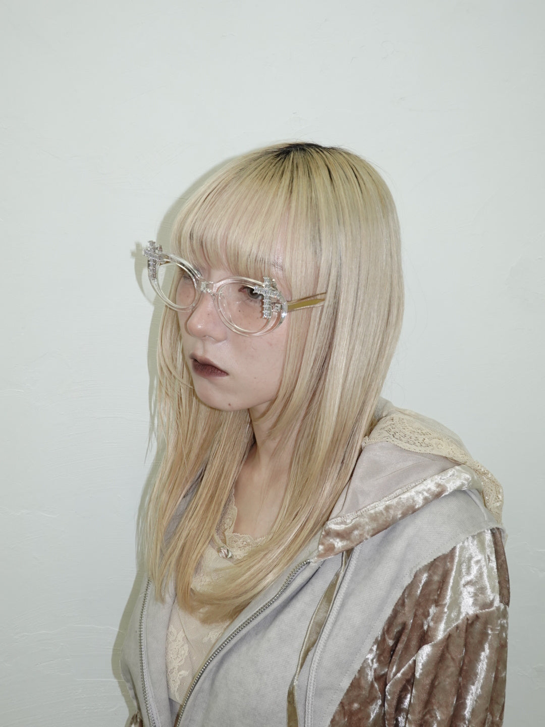 Eyewear Charm(Cross)