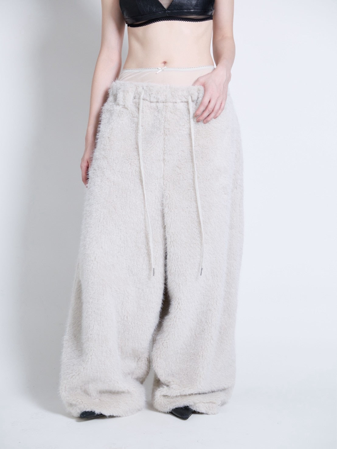 【9月下旬】Monster Pants(Ivory)