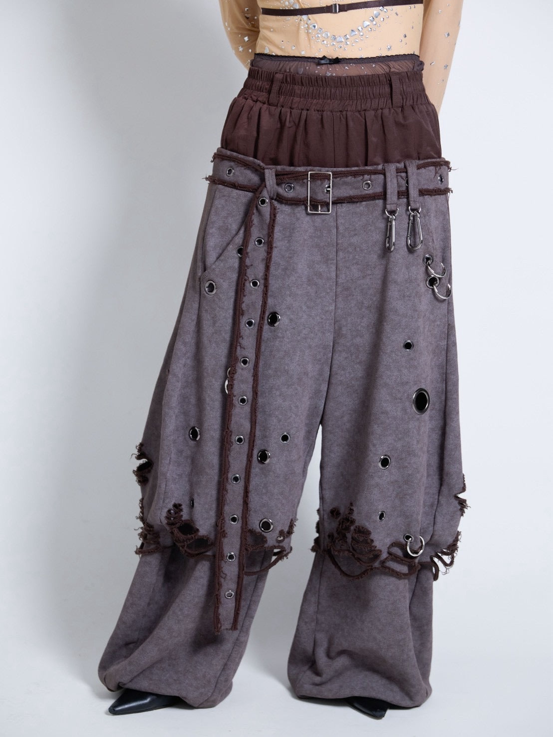 【9月下旬】Carabiner Sweat Pants(Brown) ＜店頭予約＞