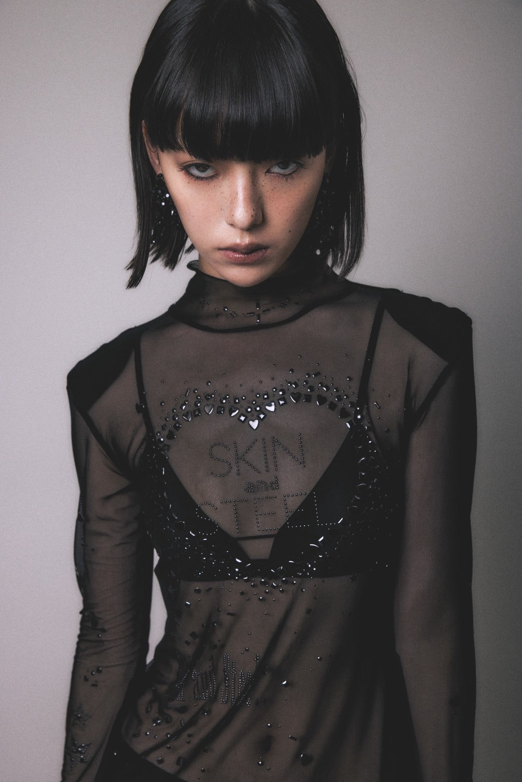 Metallic Sparkle Skin Dress(Black)