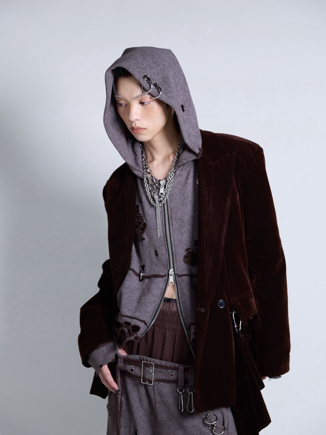 【9月下旬】Carabiner Hoodie(Brown)