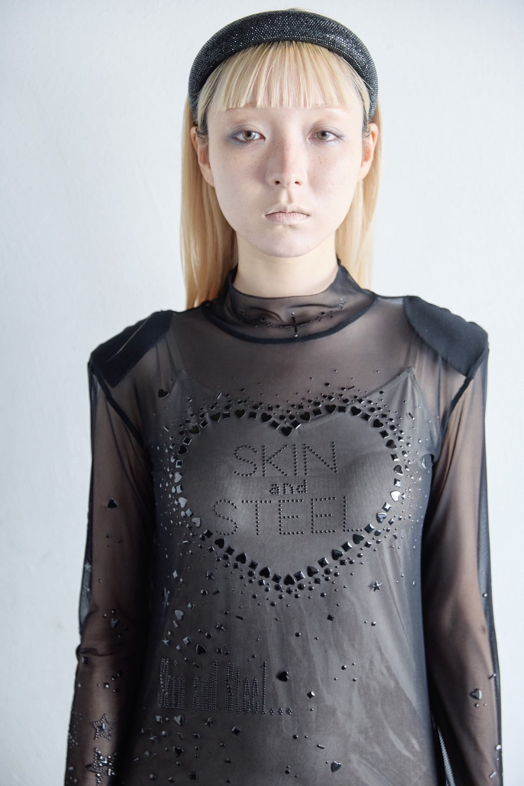 Metallic Sparkle Skin Dress(Black)