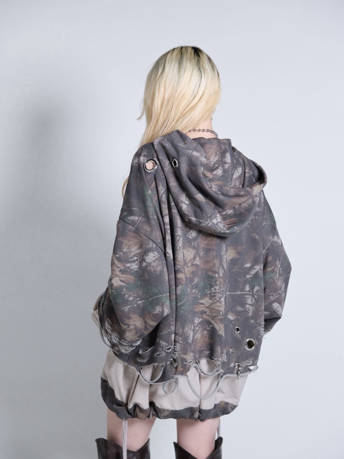 【9月下旬】Carabiner Hoodie(Tree) ＜店頭予約＞