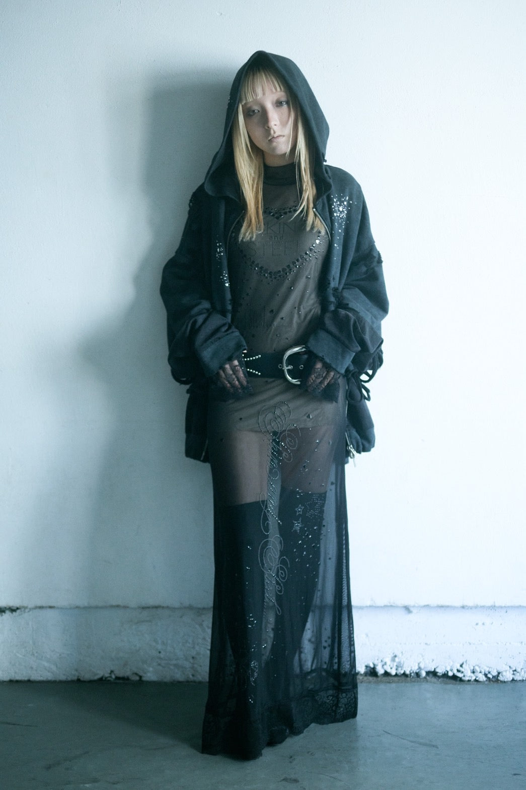 Metallic Sparkle Skin Dress(Black)