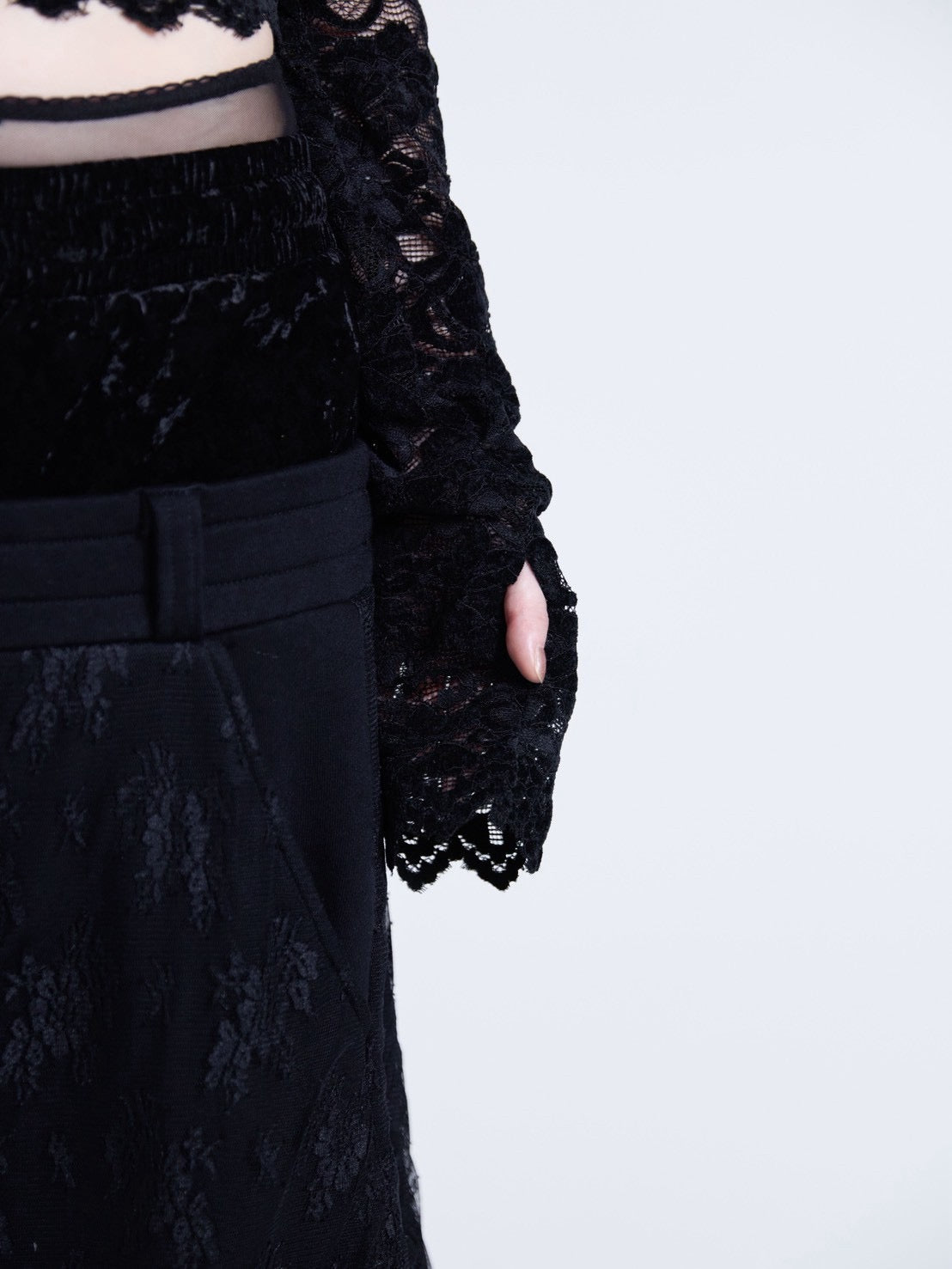 Flocky Lace Veil Top(Black)