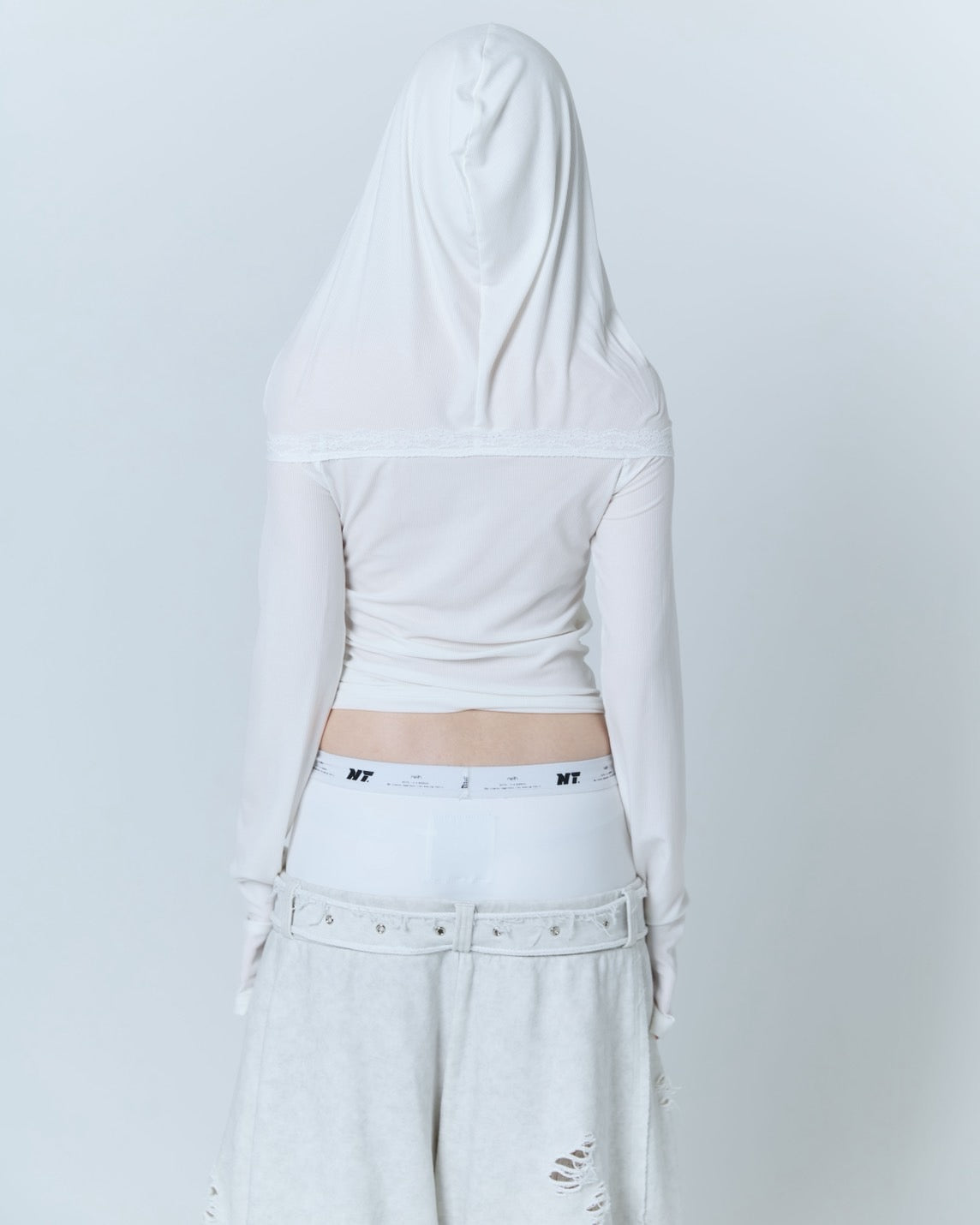Veil Off-shoulder Top (White)