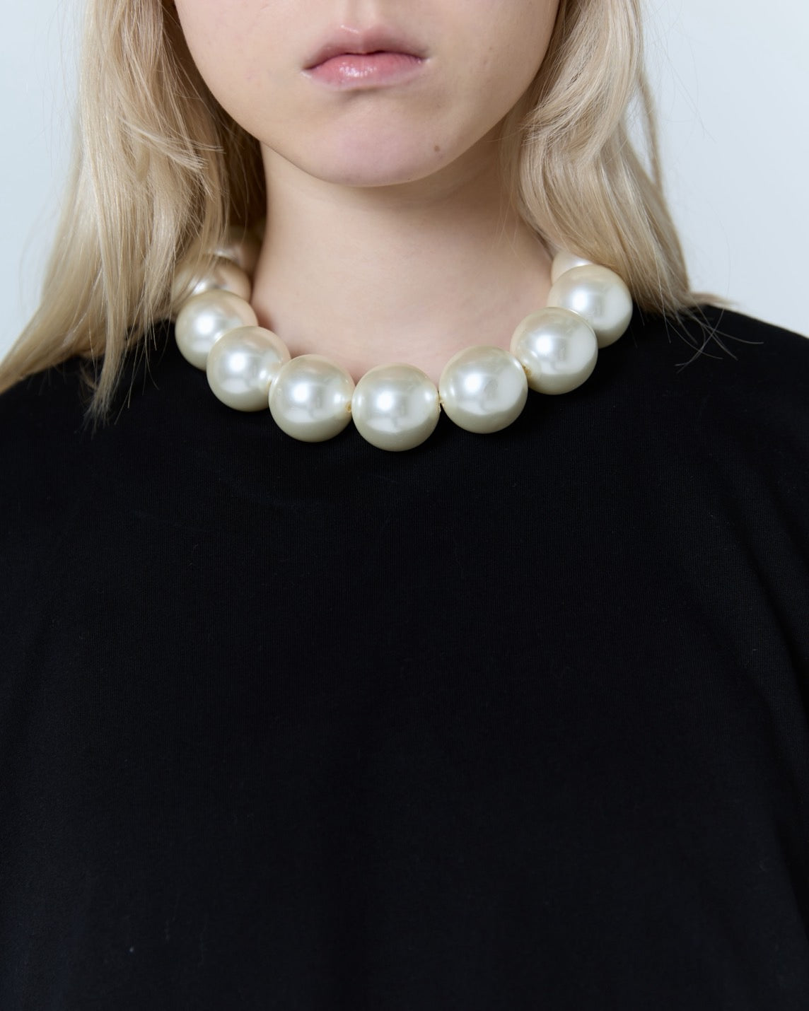 Big Pearl Necklace