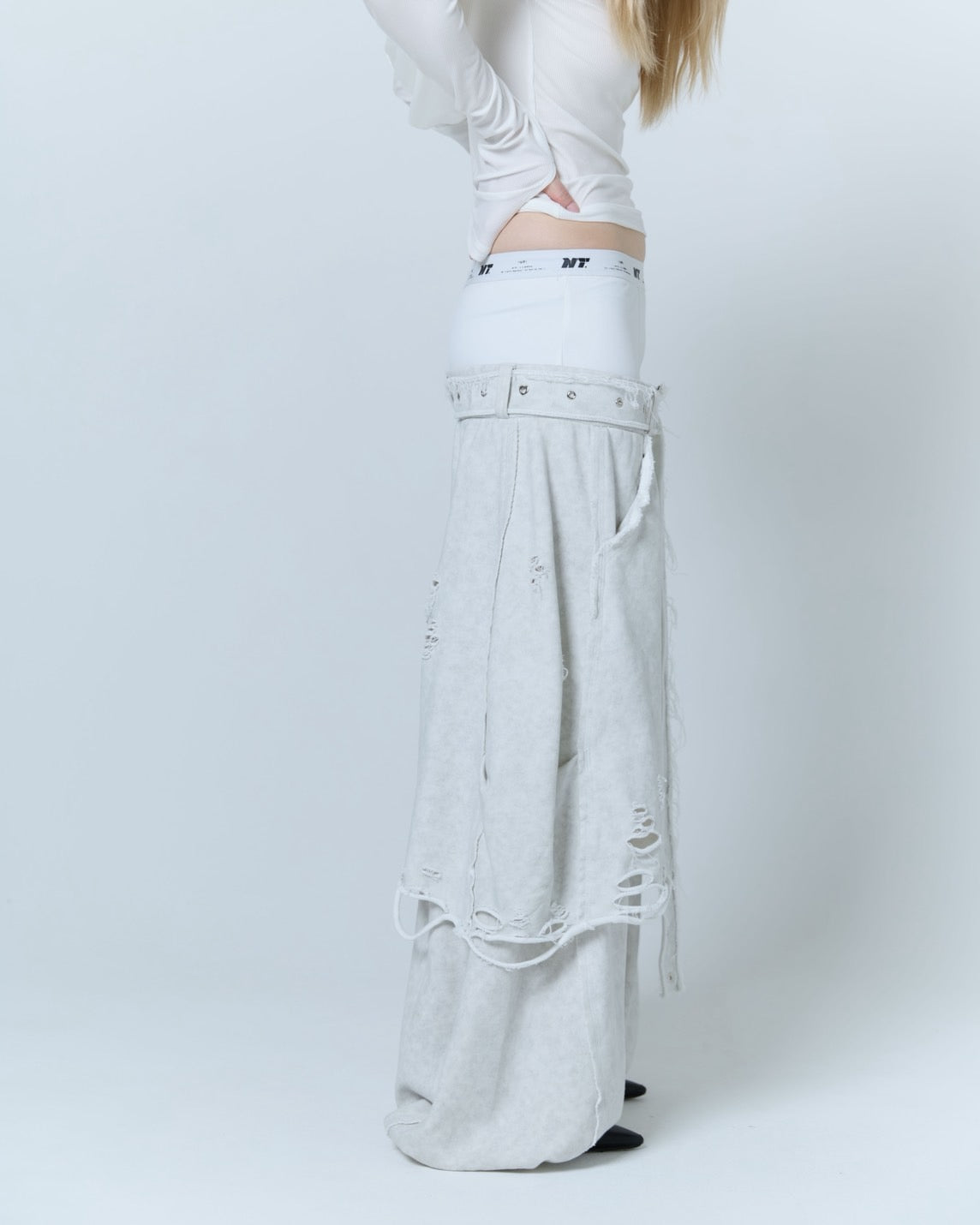 Boxer Destroyed Sweat Pants (Powder Gray)