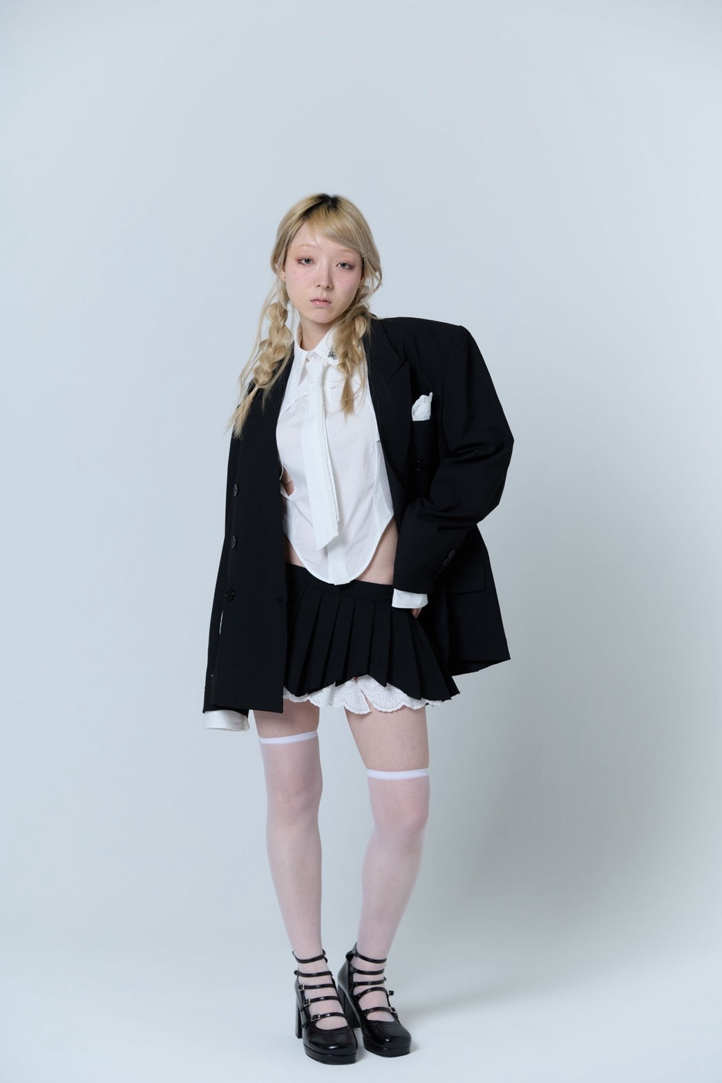 【5月中旬】Destroyed Micro Mini Skirt (Black)
