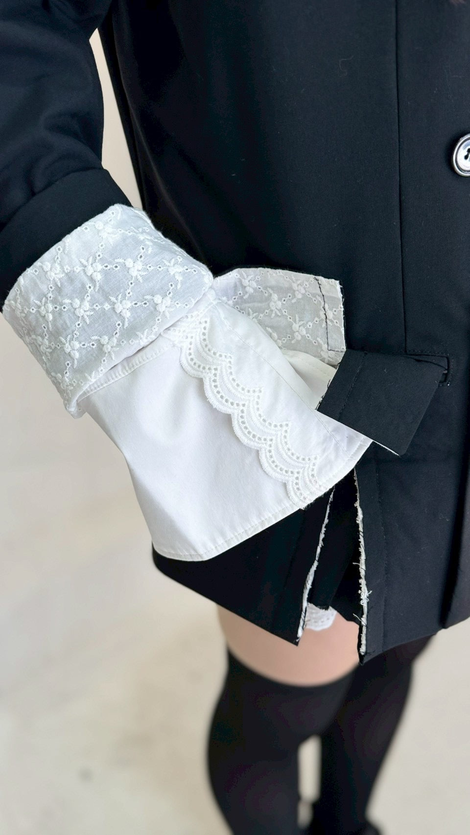 Handkerchief Tied Shirt (White) – neith.onlinestore