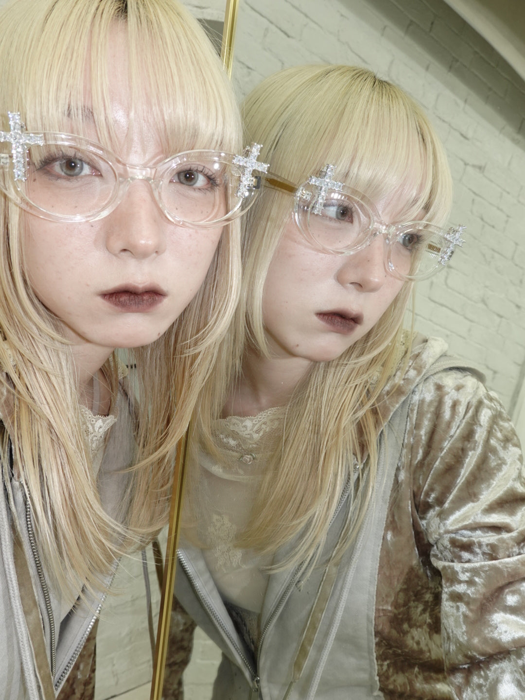 Thick Oval Frame Glasses