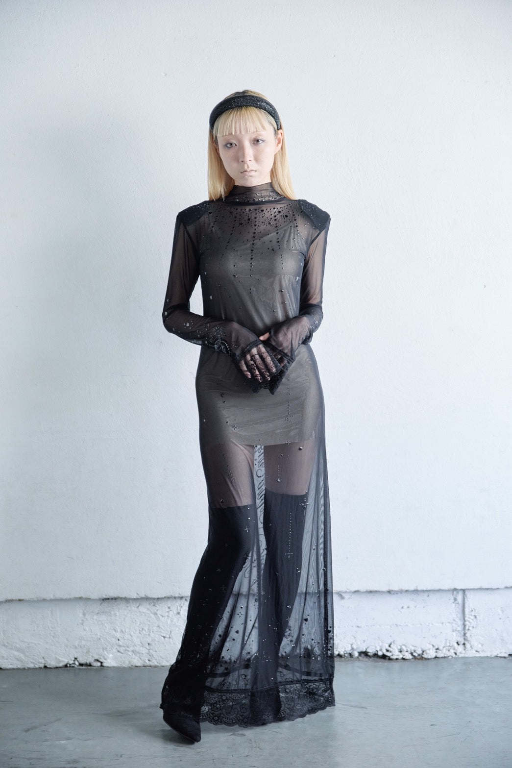 Metallic Sparkle Skin Dress(Black)