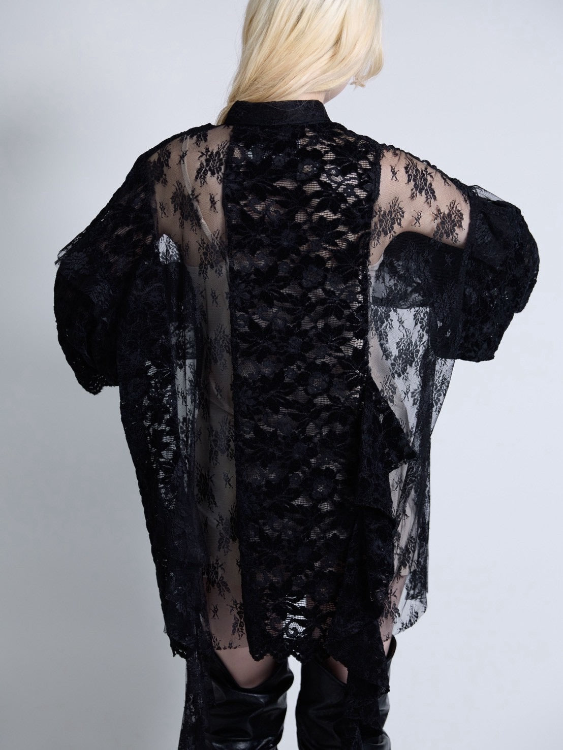 Flocky Lace Ruffle Shirts (Black)