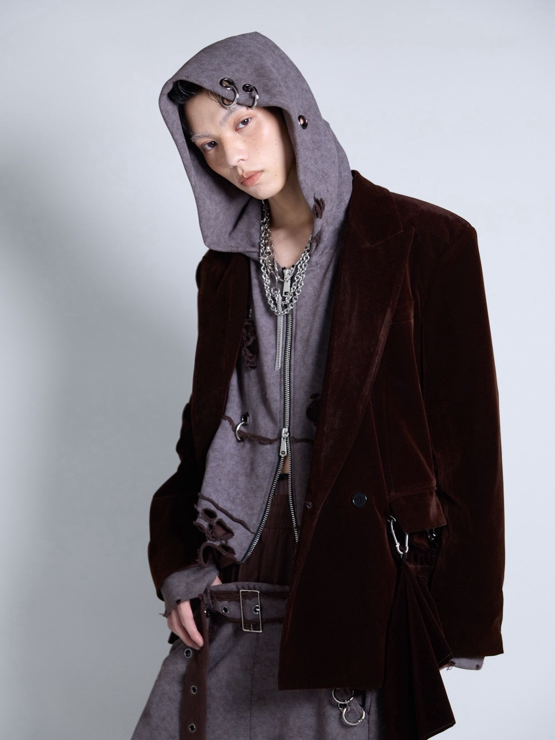 【9月下旬】Carabiner Hoodie(Brown)