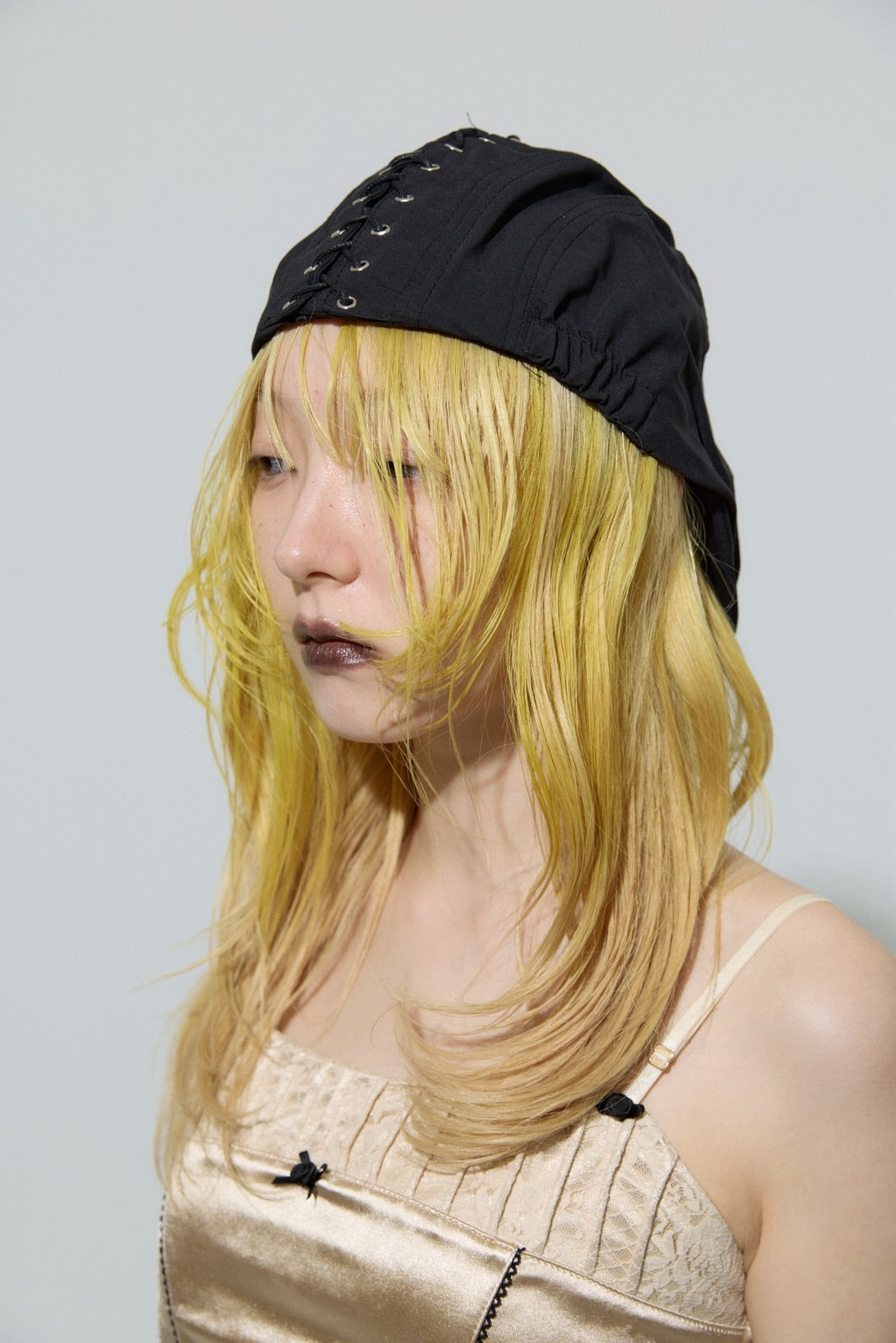Lace-up Flat Cap(Black)