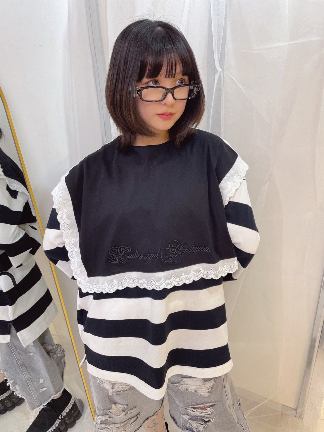 【Last2】Henley Neck Lace Top (White×Black)