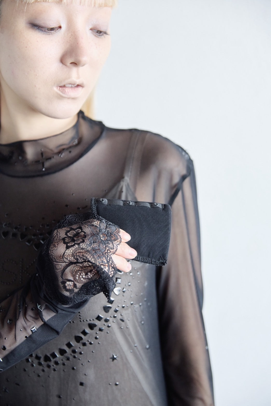 Metallic Sparkle Skin Dress(Black)