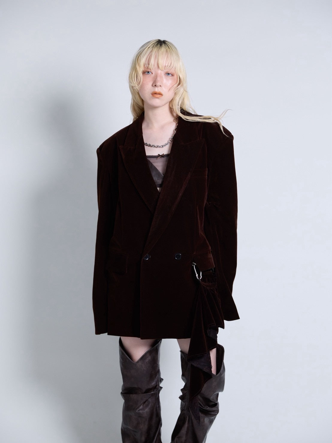 【9月下旬】Velvet Tailored Jacket(Brown）＜店頭予約＞