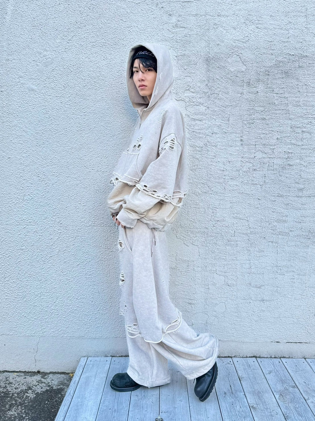 Meteor Crush Hoodie(Beige) – neith.onlinestore