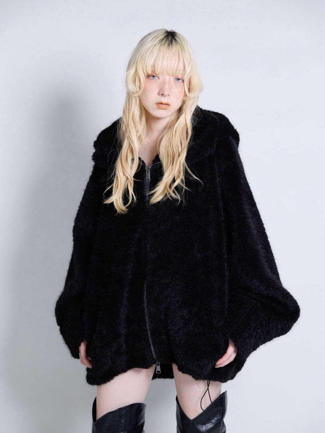 【9月下旬】Neco Blouson (Black)