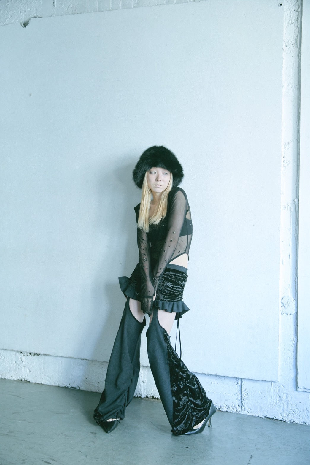 Metallic Sparkle Skin Top(Black)