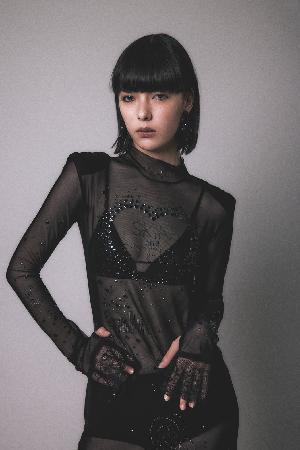 Metallic Sparkle Skin Dress(Black)