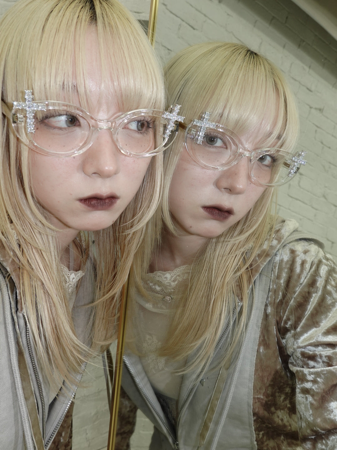 Thick Oval Frame Glasses