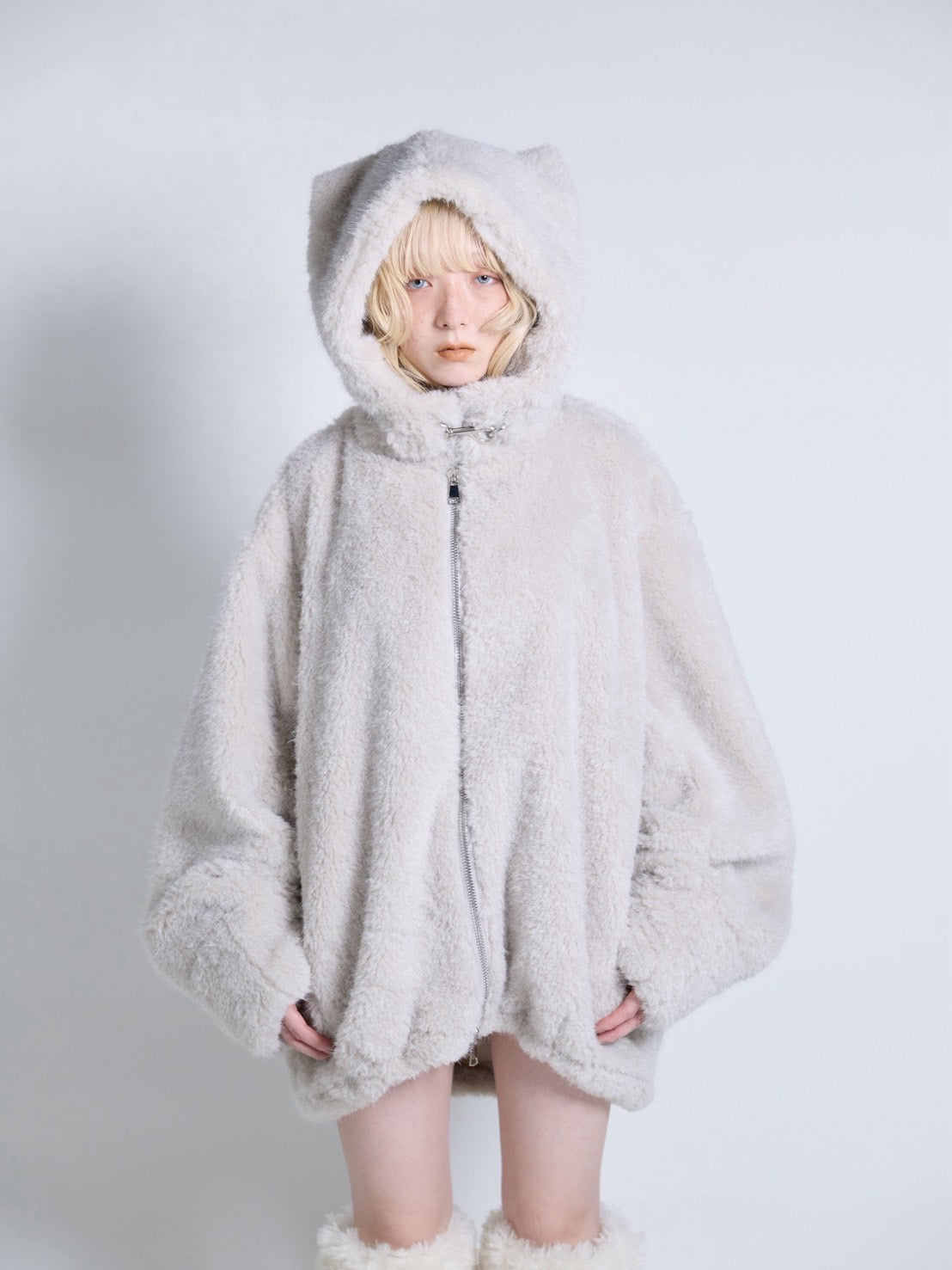 【9月下旬】Neco Blouson (Ivory)