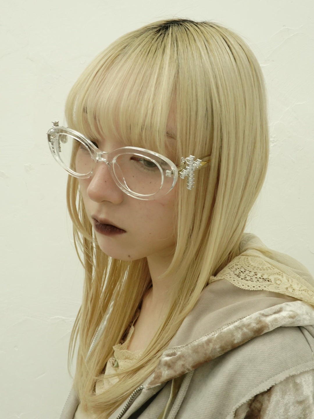 Thick Oval Frame Glasses