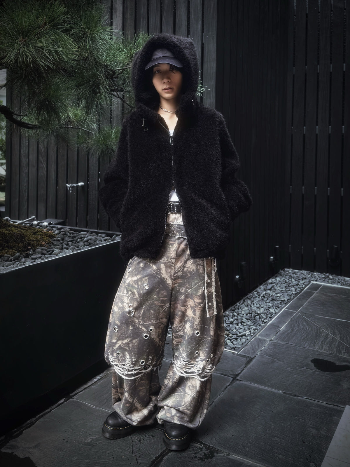 【10月初旬】Carabiner Sweat Pants(Tree)