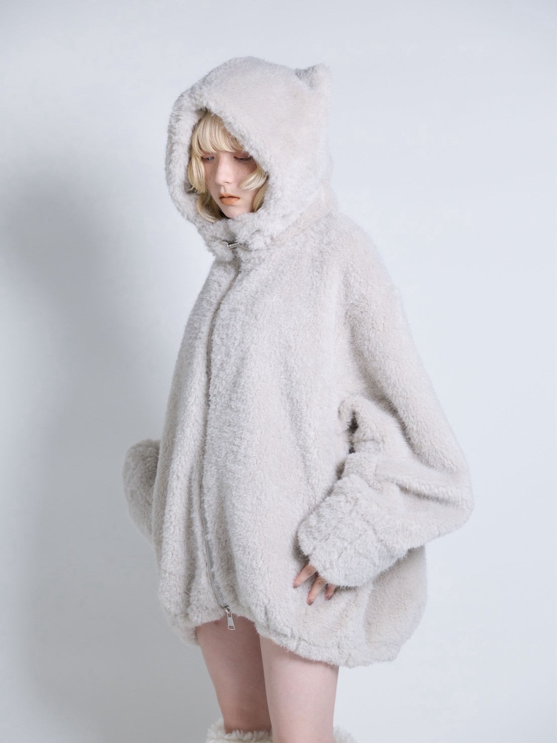 【9月下旬】Neco Blouson (Ivory)