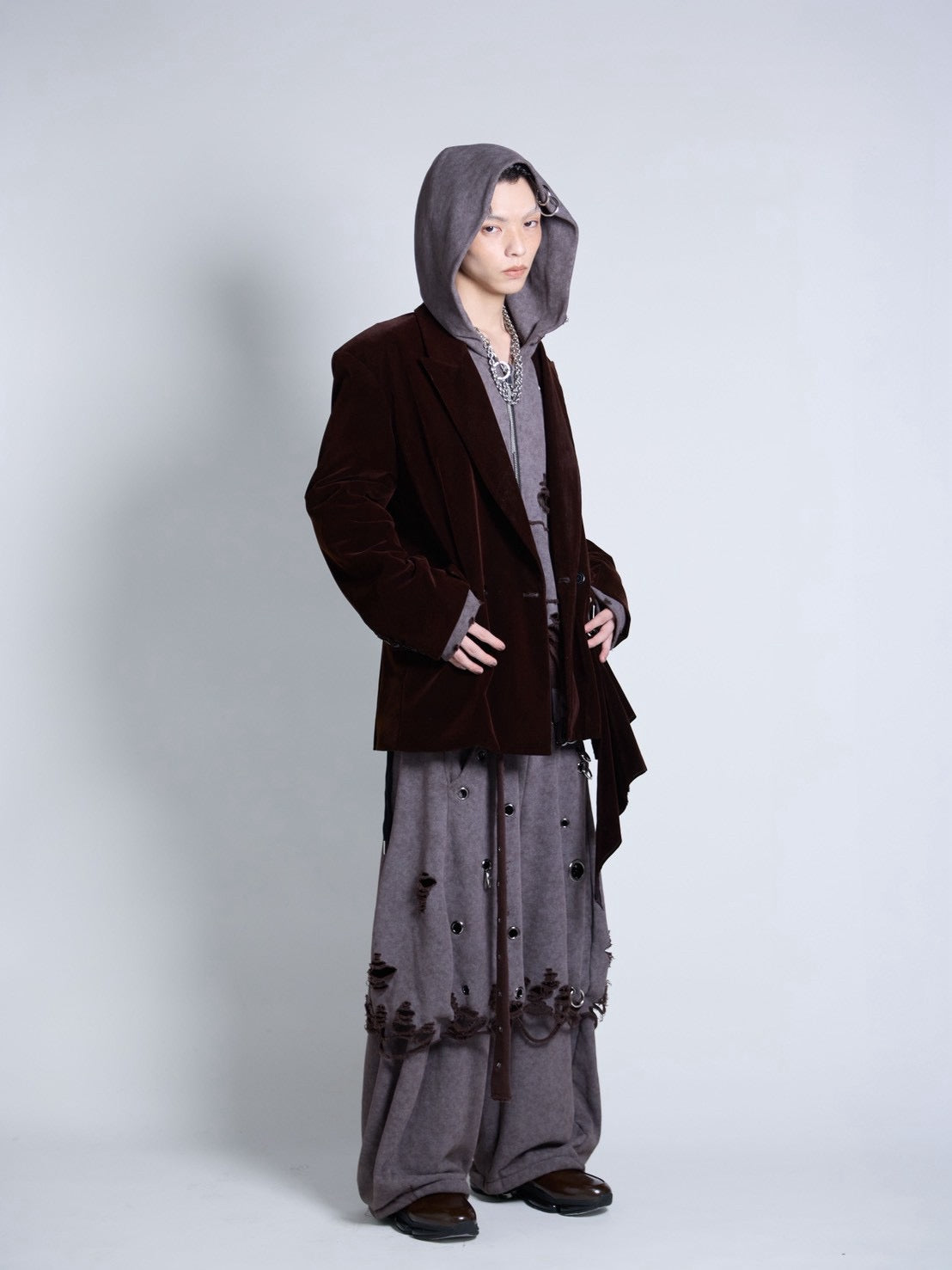 【9月下旬】Carabiner Hoodie(Brown)