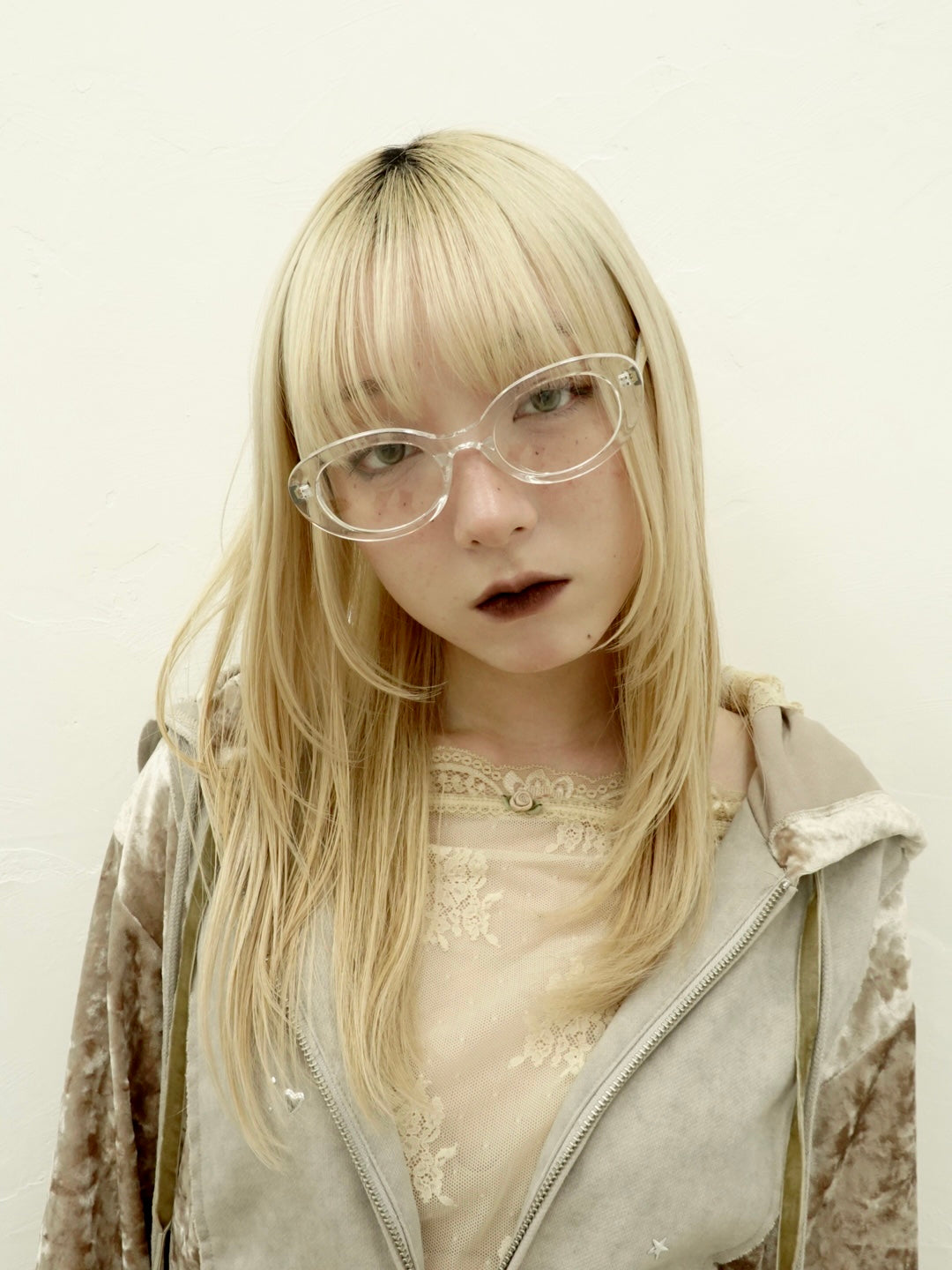 Thick Oval Frame Glasses