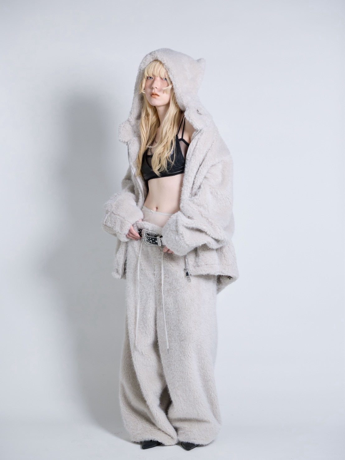【9月下旬】Neco Blouson (Ivory)