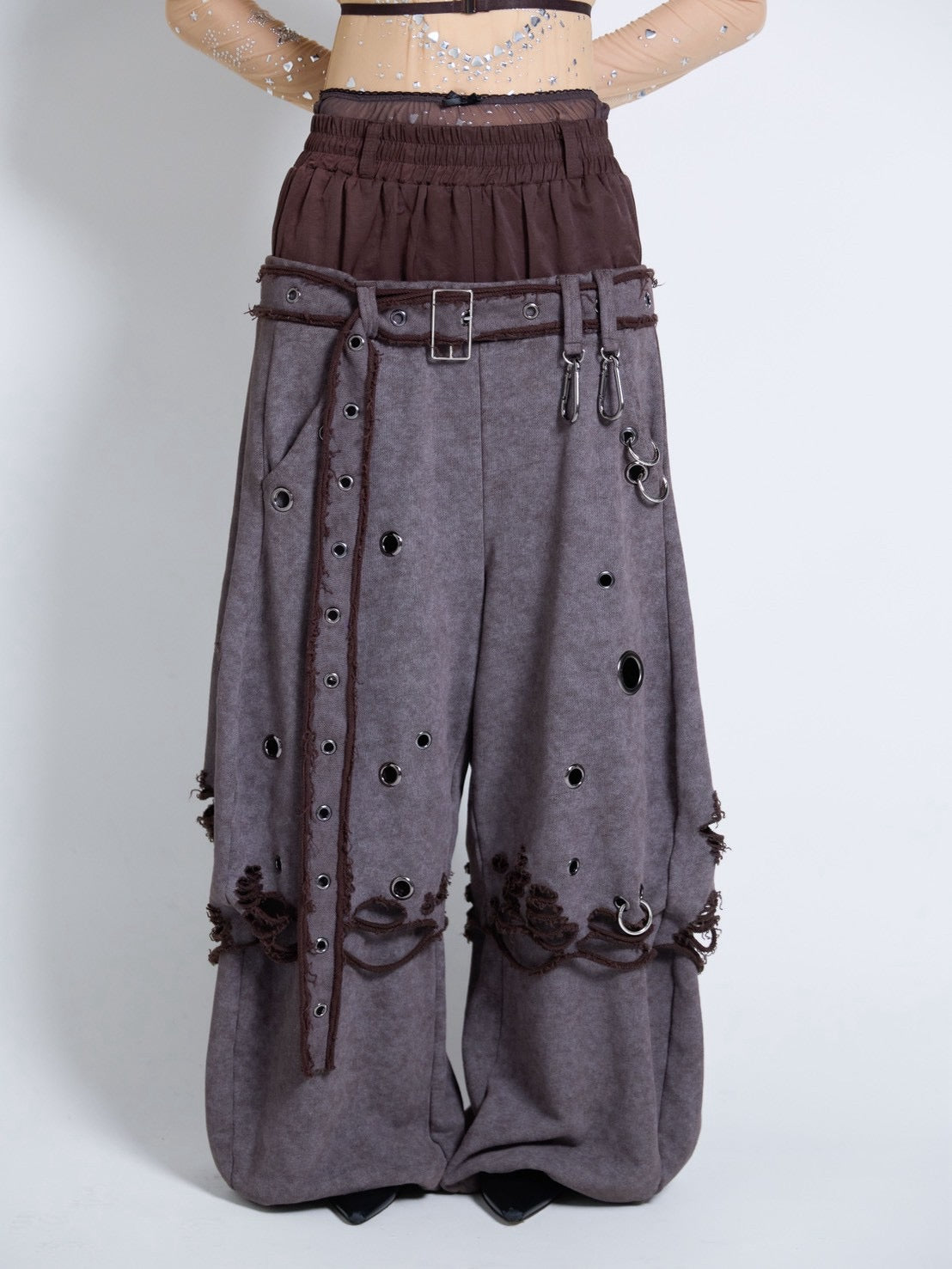 【9月下旬】Carabiner Sweat Pants(Brown) ＜店頭予約＞