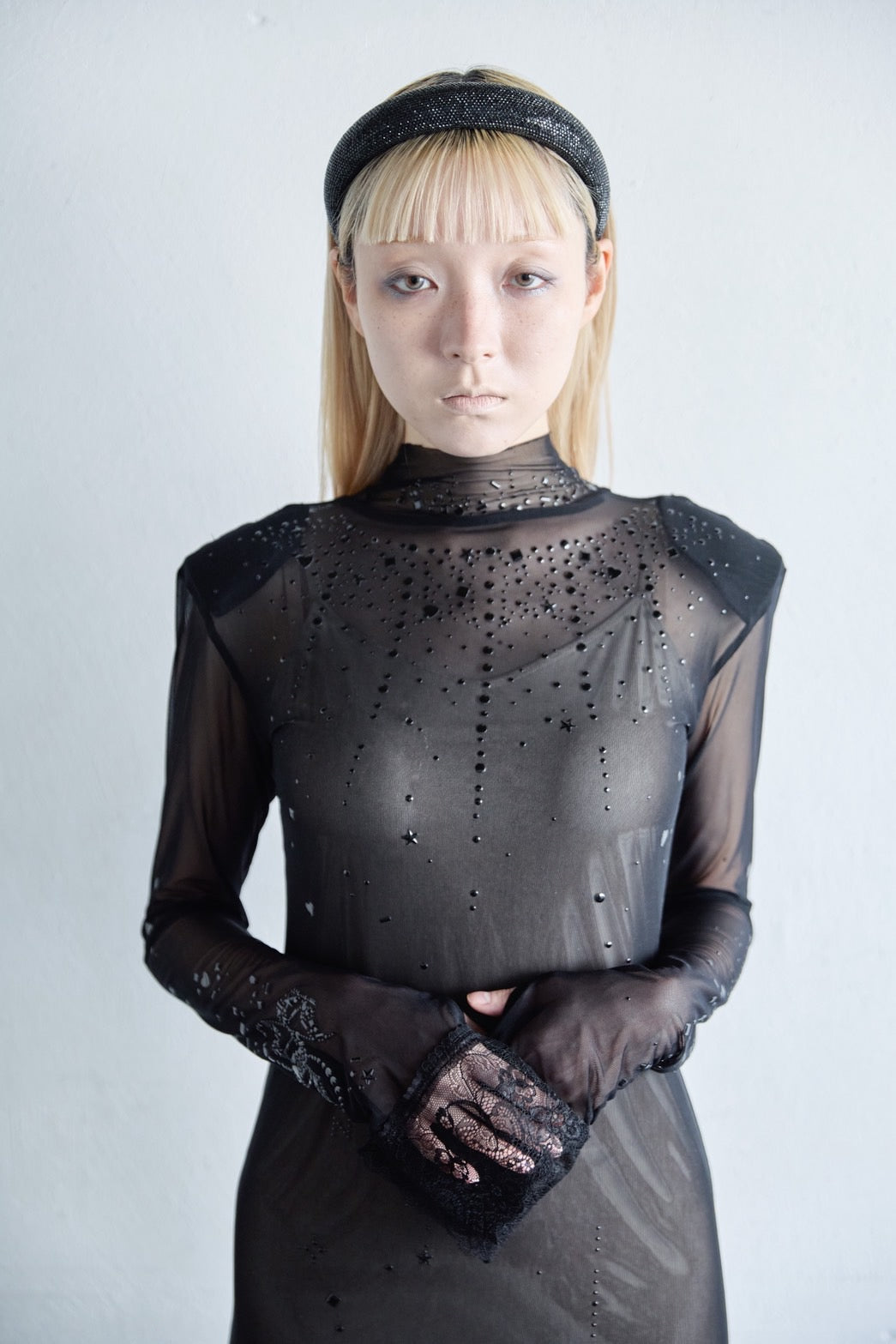 Metallic Sparkle Skin Dress(Black)