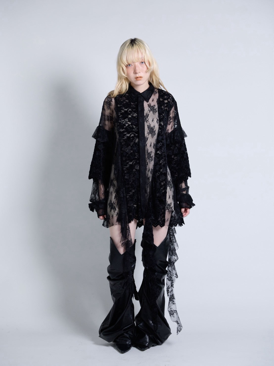 Flocky Lace Ruffle Shirts (Black)