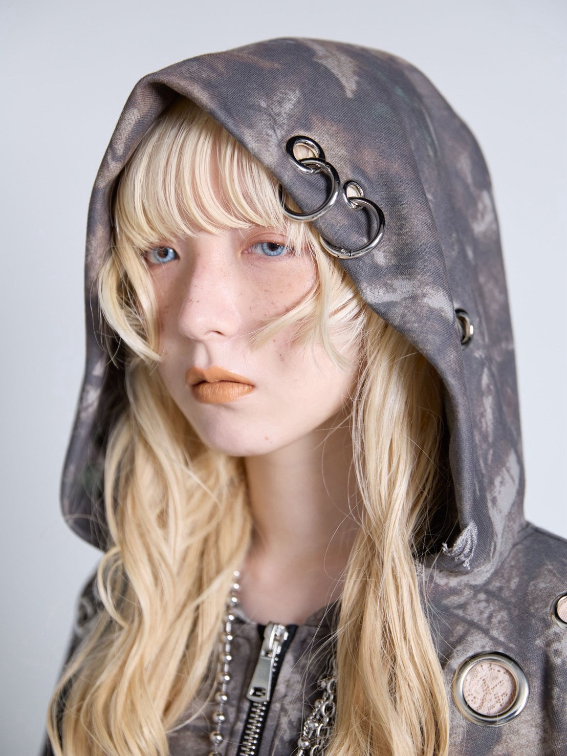 【9月下旬】Carabiner Hoodie(Tree) ＜店頭予約＞