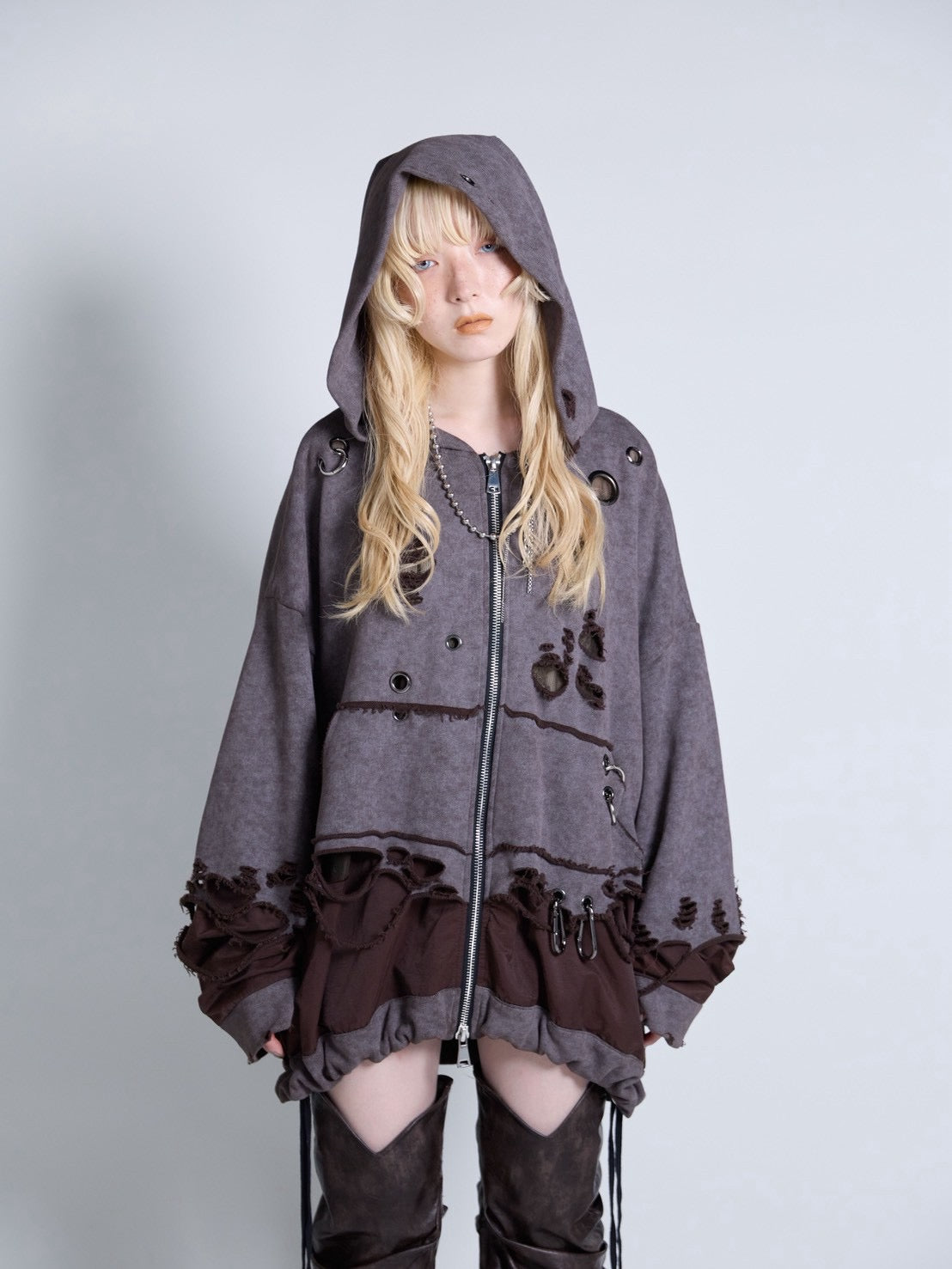 【9月下旬】Carabiner Hoodie(Brown)