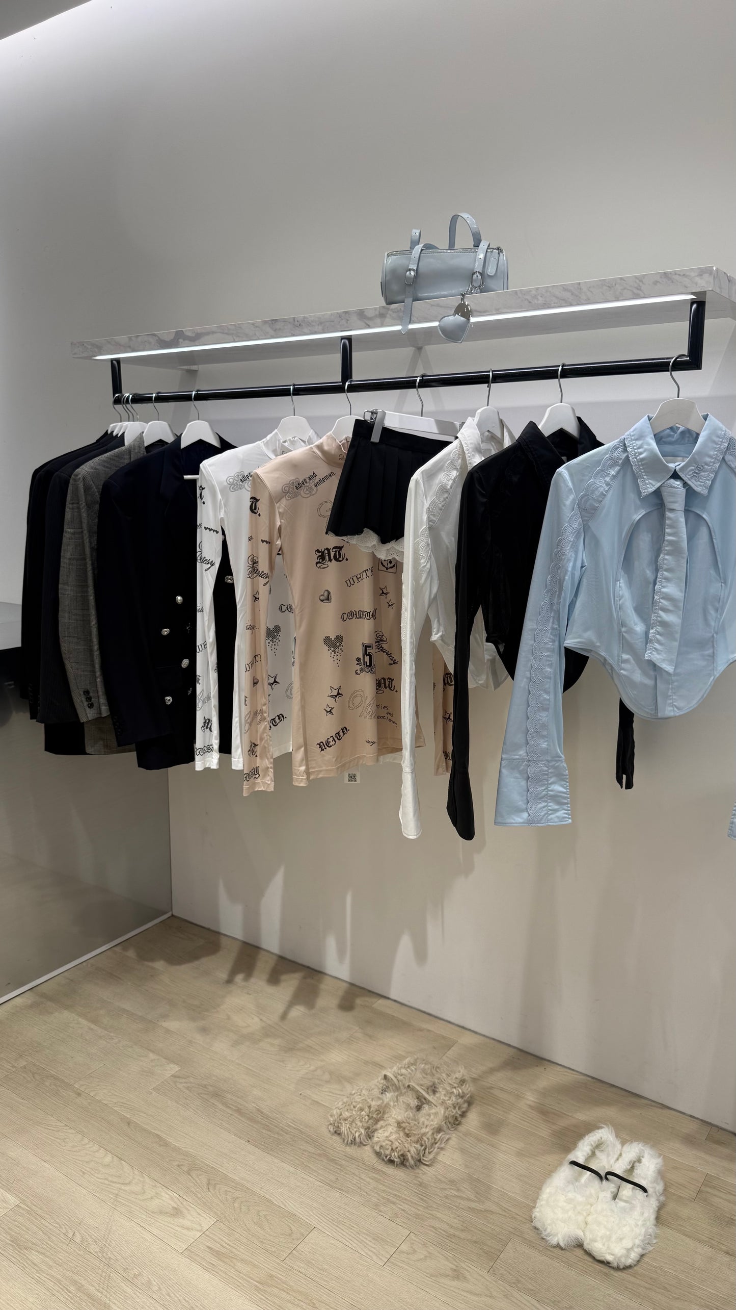 Handkerchief Tied Shirt (Black)
