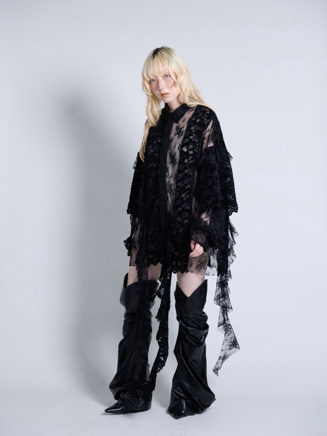 Flocky Lace Ruffle Shirts (Black)