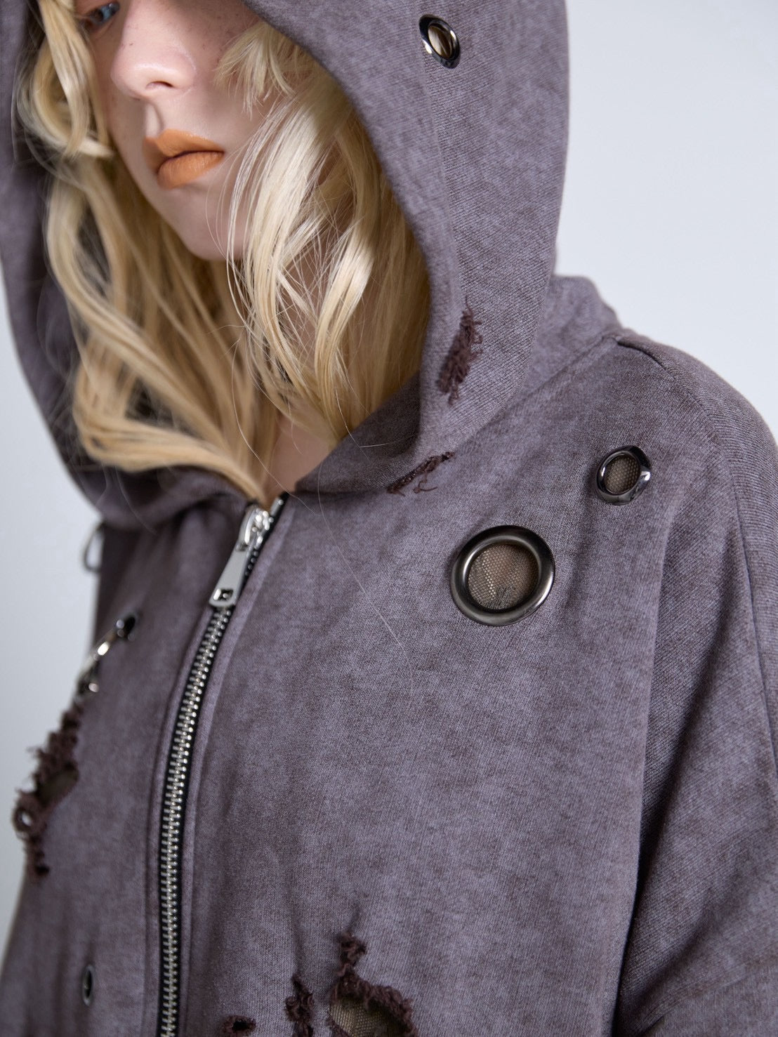【9月下旬】Carabiner Hoodie(Brown)
