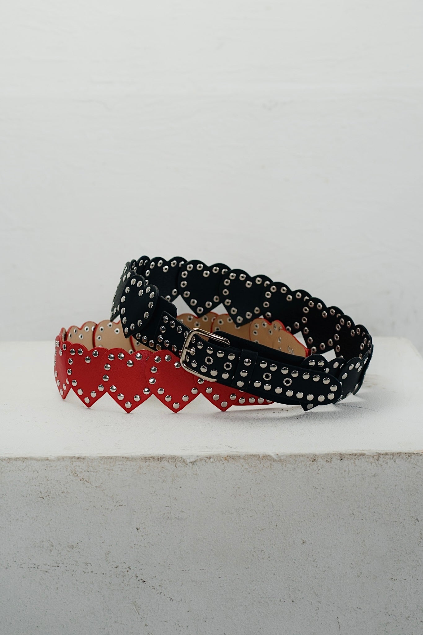GOODS – Page 2 – neith.onlinestore