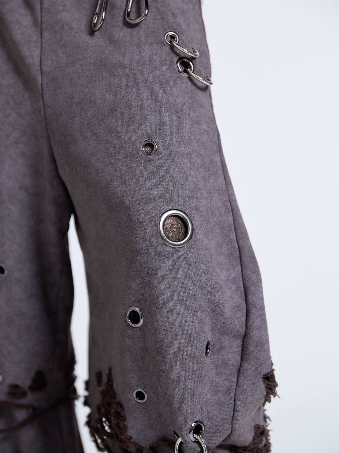 【9月下旬】Carabiner Sweat Pants(Brown) ＜店頭予約＞
