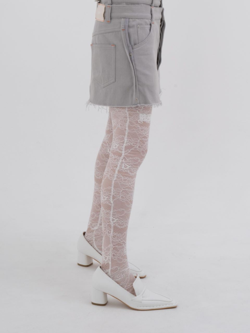 Lace Calligraphy Tights (White)
